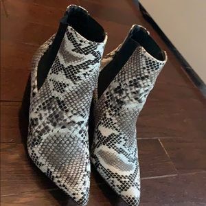 Snake skin b&w booties